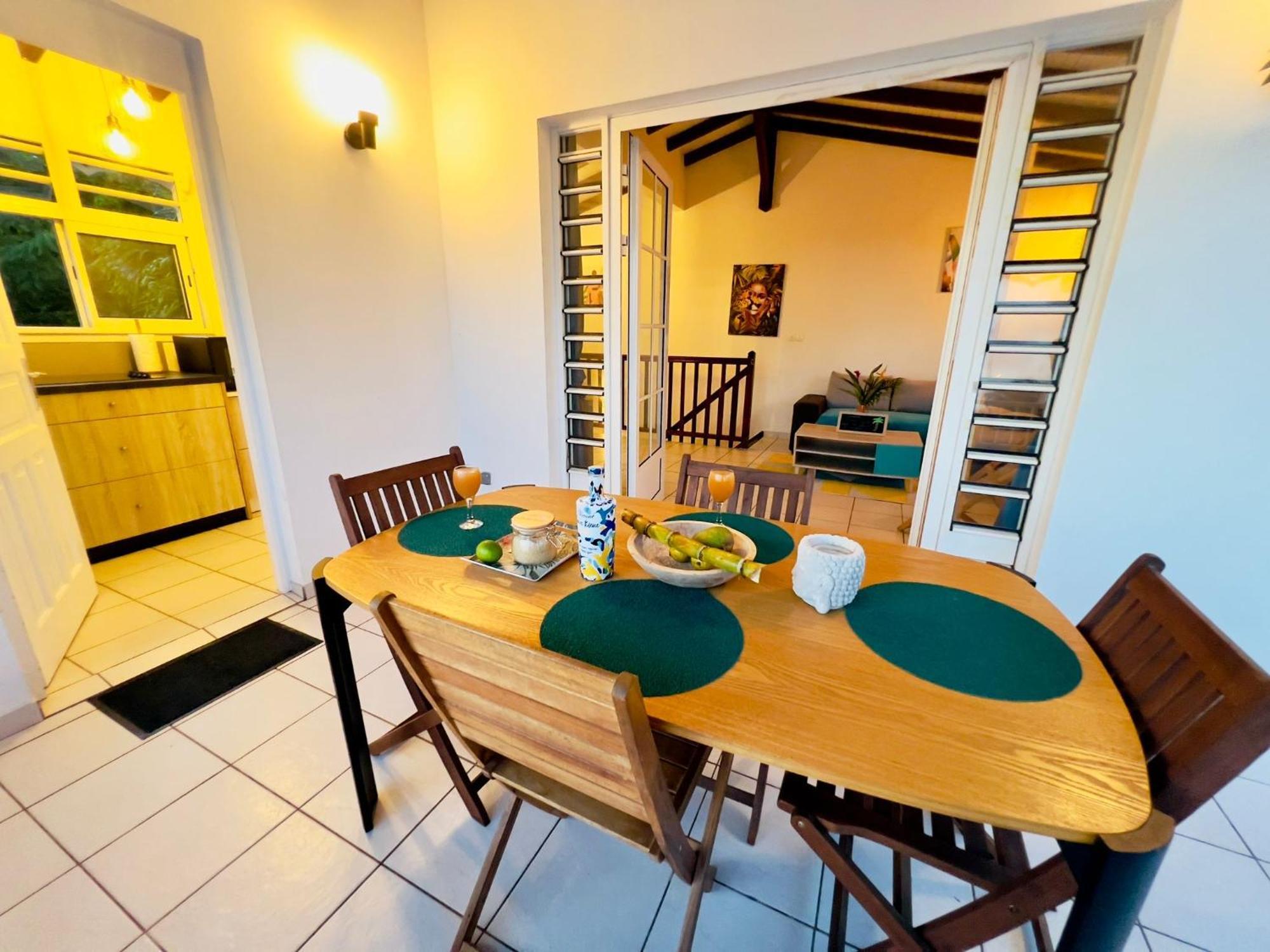 Villa Iguana, Duplex Paisible, Vue Magnifique Mer Et Rocher Du Diamant, Piscine 圣吕斯 外观 照片